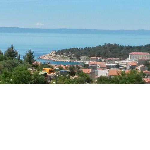 2 bedrooms appartement at Makarska 800 m away from the beach with sea view furnished terrace and wifi