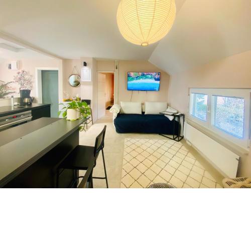 3Bedrooms woods