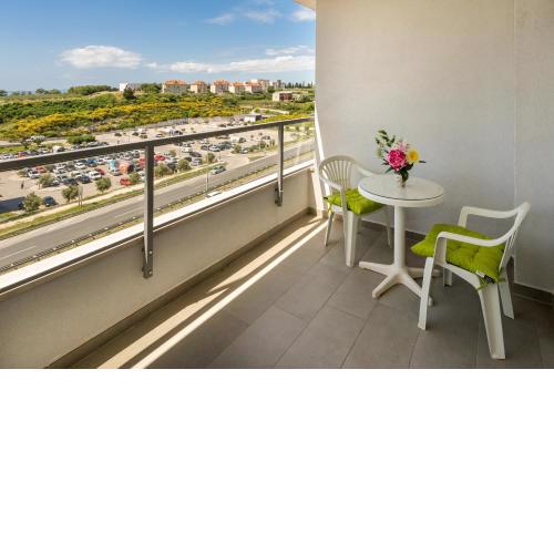 A1 - modern apt with the terrace & sea view