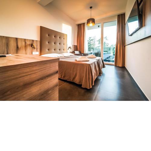 A.B.N. & RESIDENCE CENTER
