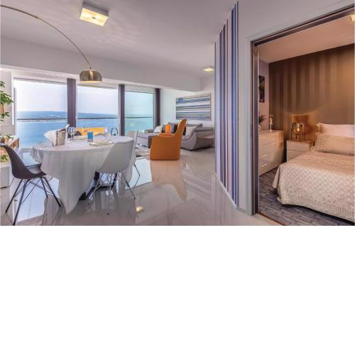 Amazing apartment in Crikvenica with 1 Bedrooms, Jacuzzi and WiFi