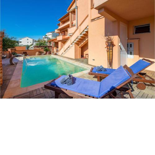 Amazing apartment in Kampor with Outdoor swimming pool, WiFi and 3 Bedrooms