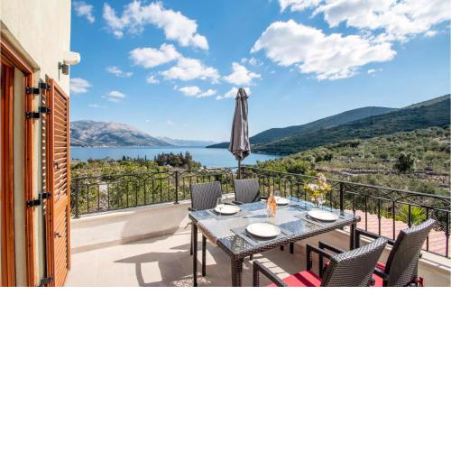 Amazing apartment in Kneze with WiFi and 2 Bedrooms