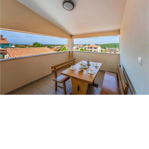 Amazing apartment in Medulin with 2 Bedrooms and WiFi