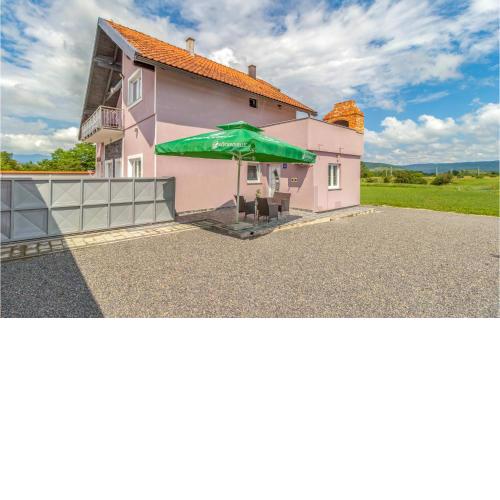 Amazing apartment in Otocac with WiFi and 1 Bedrooms