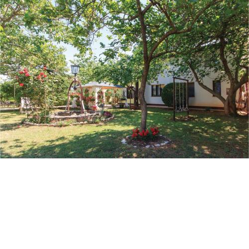 Amazing apartment in Pula with 2 Bedrooms and WiFi