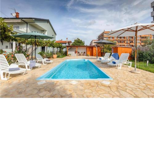 Amazing apartment in Pula with 2 Bedrooms, WiFi and Outdoor swimming pool