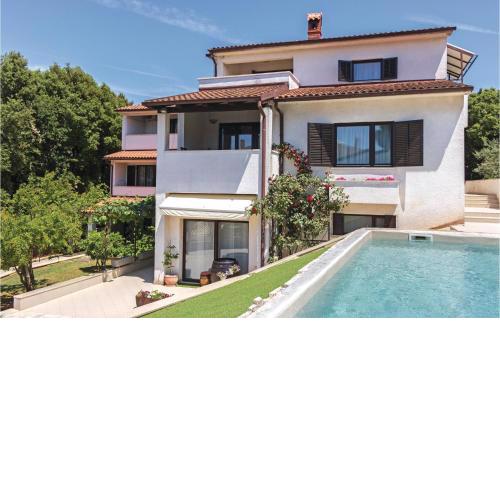 Amazing apartment in Pula with 2 Bedrooms, WiFi and Outdoor swimming pool