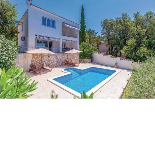 Amazing home in Crikvenica with 4 Bedrooms, WiFi and Outdoor swimming pool