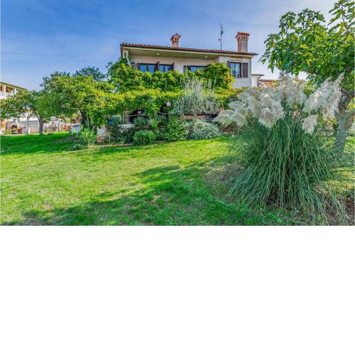 Amazing home in Medulin with 7 Bedrooms