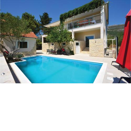 Amazing Home In Rudine With Outdoor Swimming Pool, Wifi And Heated Swimming Pool