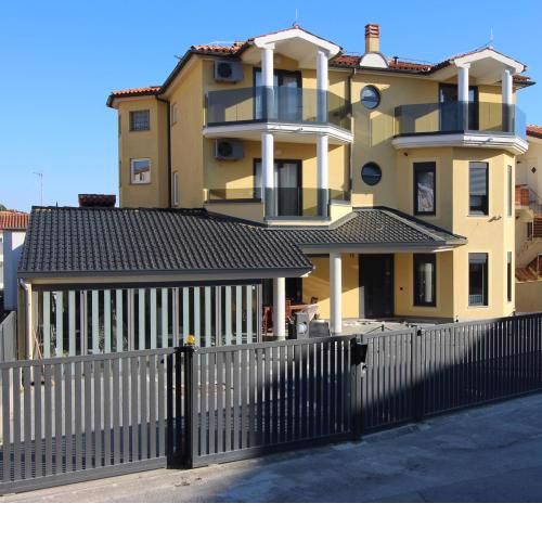 Ambiente Apartments
