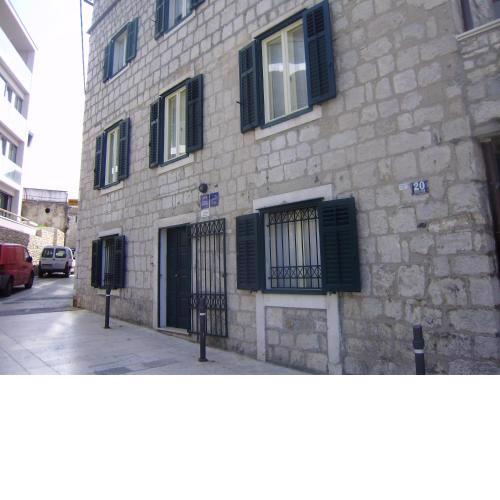 Anthea Rooms