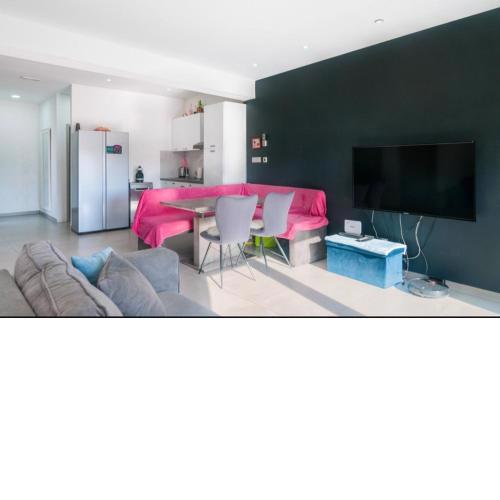 Apartman Andrea s bazenom