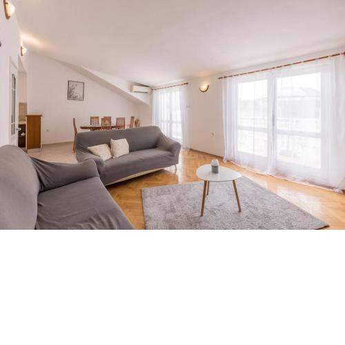 Apartman Bačvice near the beach