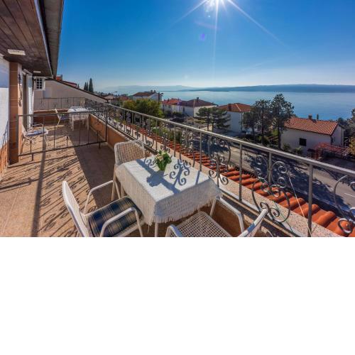 Apartman ELLEN 3
