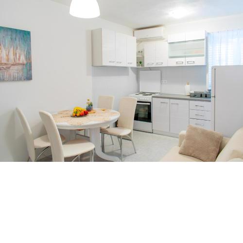 Apartman Karmen