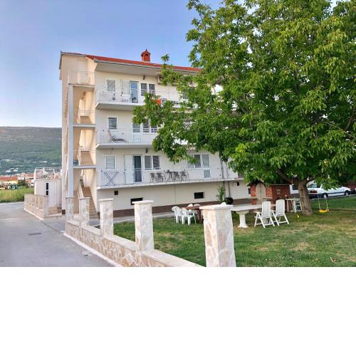 Apartmani Dujmovic