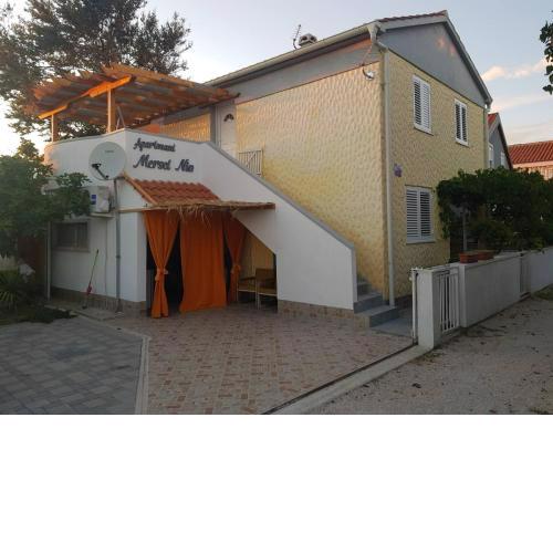Apartmani Mersol Nin