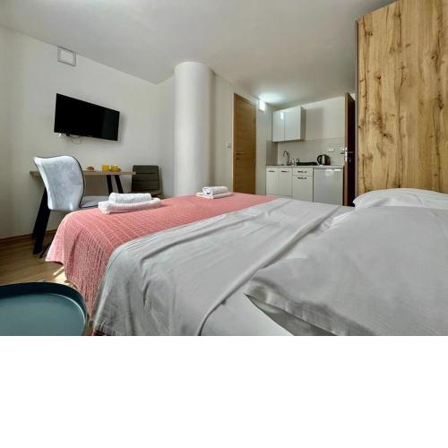 Apartmani ROZA