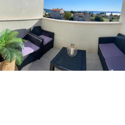 Apartment A&B