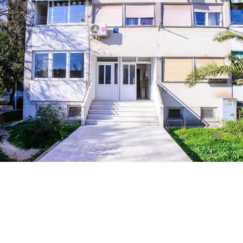 Apartment Adrian