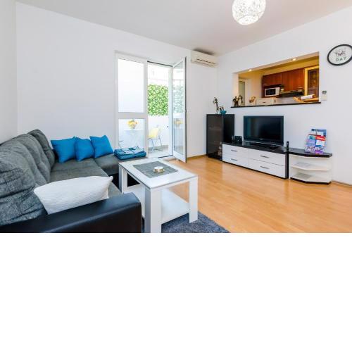 Apartment Antej