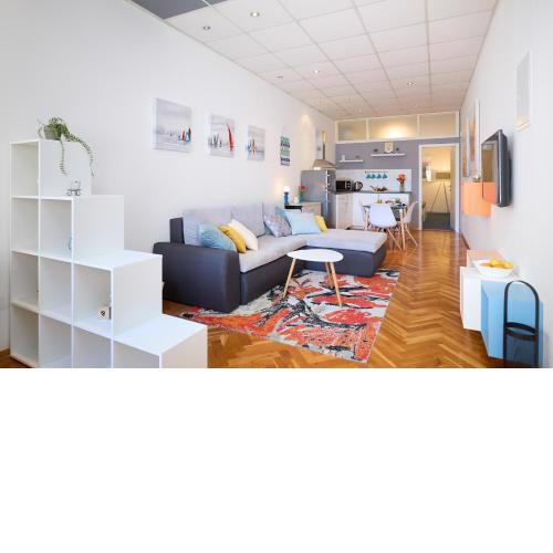 Apartment Aria