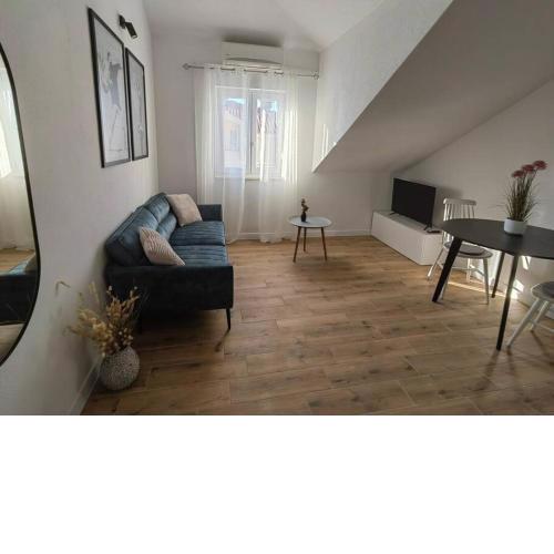 APARTMENT ATTICA