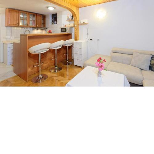Apartment Chiara