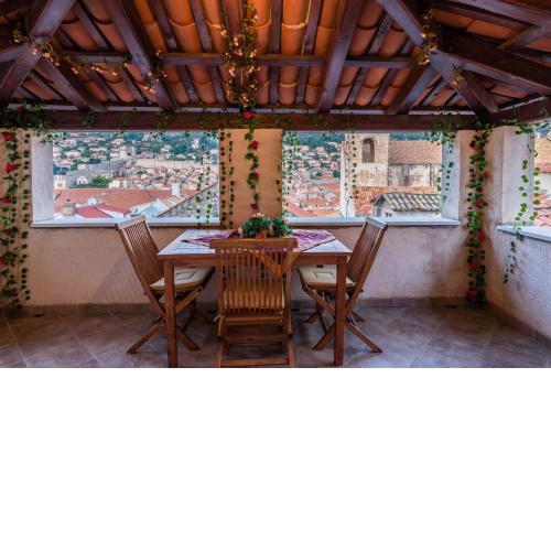 Apartment Daniela Old Town