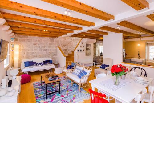 Apartment Domino 18
