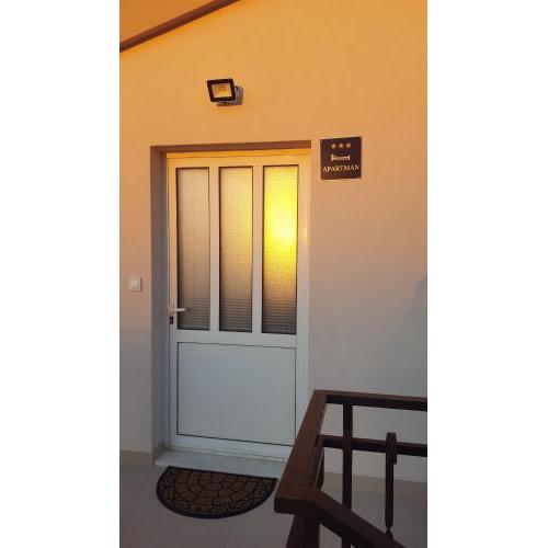 Apartment Doni