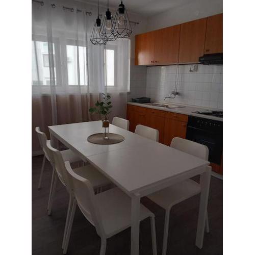 Apartment Dora-100m from the beach