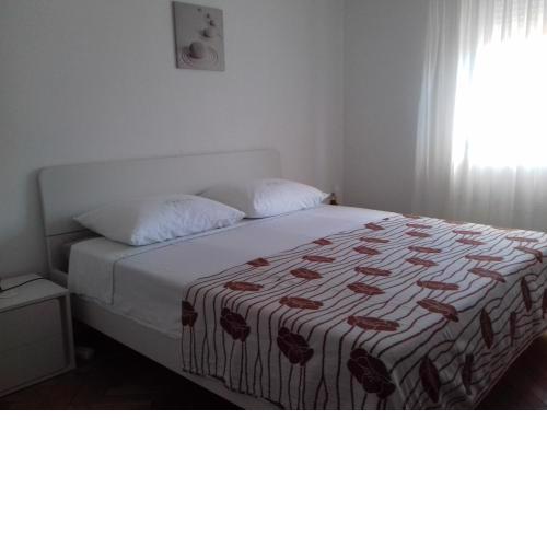 Apartment Dragan