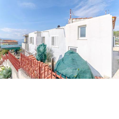 Apartment Dura