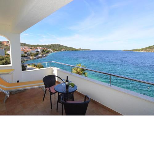 Apartment Galeb - ROZ 104