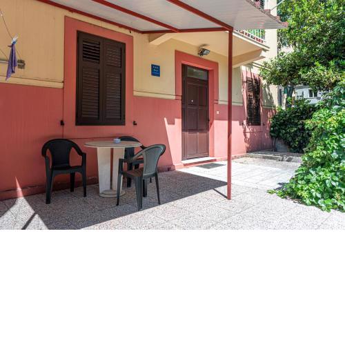 Apartment Goge