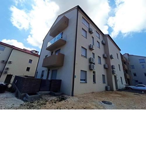 Apartment Hope