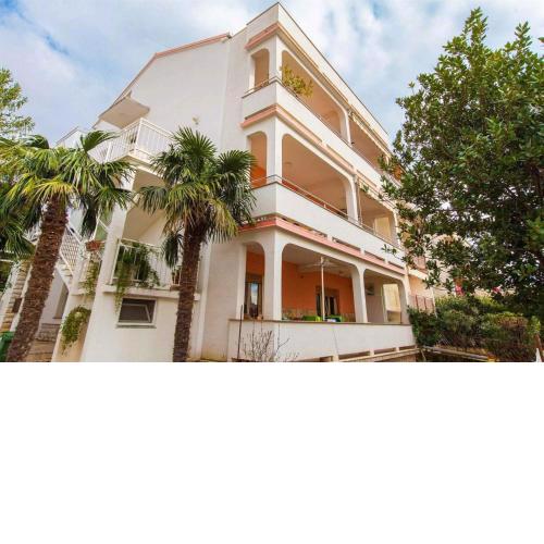 Apartment in Crikvenica 14237