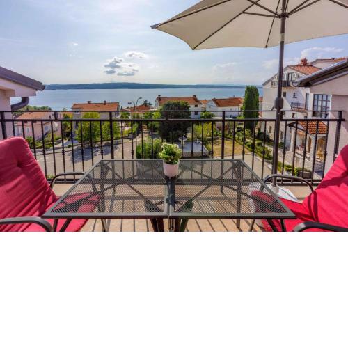 Apartment in Crikvenica 34970