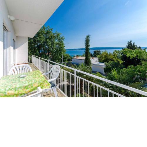 Apartment in Crikvenica 5215