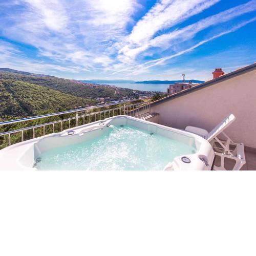 Apartment in Crikvenica 5621