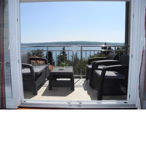 Apartment in Crikvenica 5738