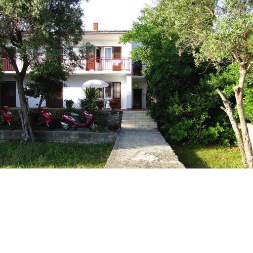 Apartment in house Neno, Novalja, by the sea