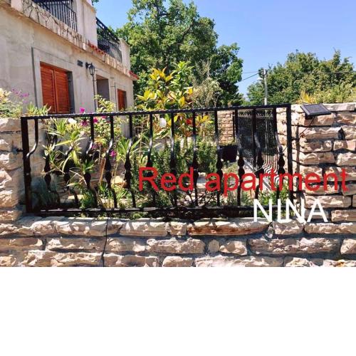 Apartment in Karin Gornji with sea view, terrace, air conditioning, Wi-Fi (4207-3)