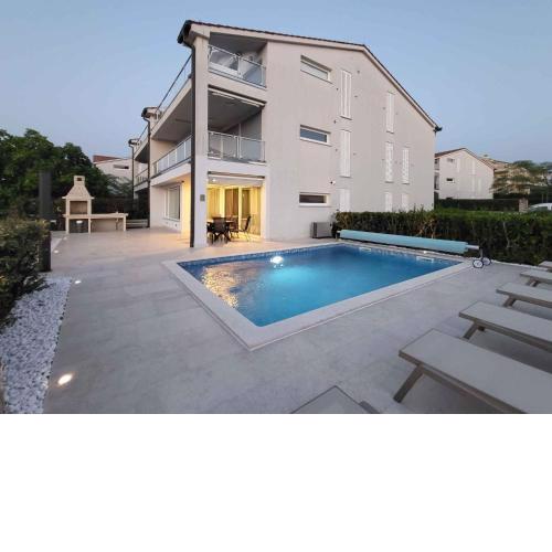 Apartment in Malinska - Insel Krk 43311