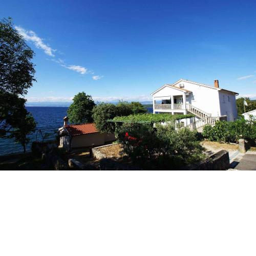 Apartment in Malinska/Insel Krk 12860