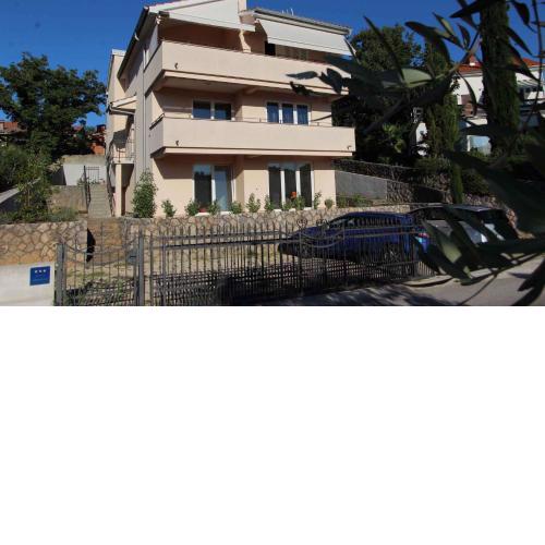 Apartment in Malinska/Insel Krk 13110