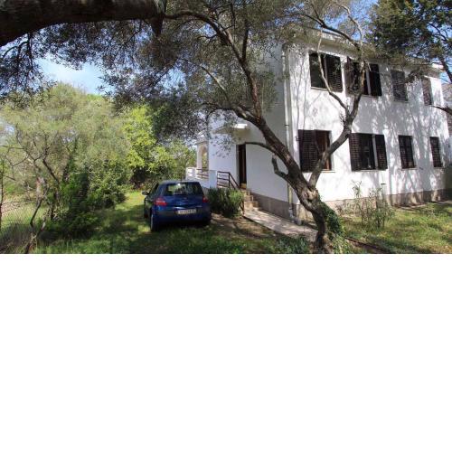 Apartment in Malinska/Insel Krk 13204